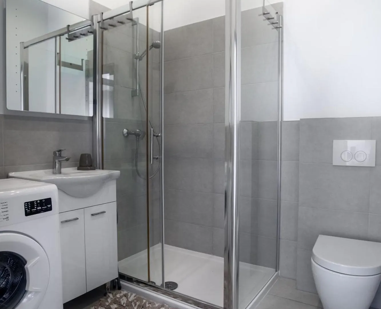 Dukat Apartment Nin