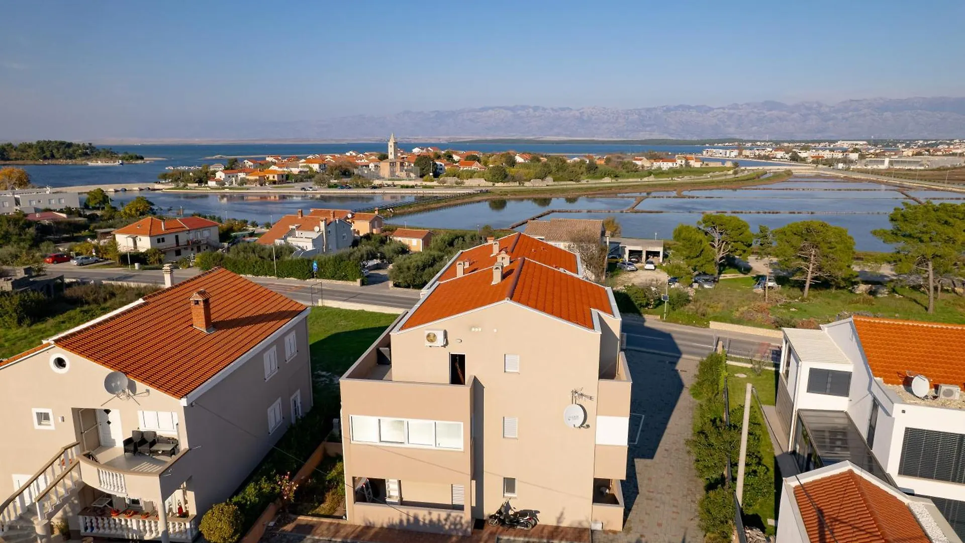Dukat Apartment Nin
